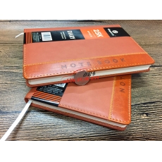 金派 Geepa JP25-89 皮面本 A5 150頁 （黑色/棕色隨機）